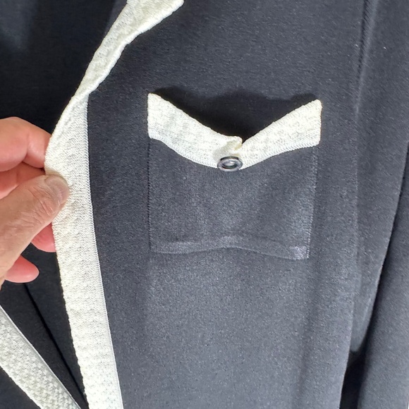 Exclusively Misook Blacjk/White Acrylic Button Cuff Open Cardigan Sz L - Picture 3 of 6